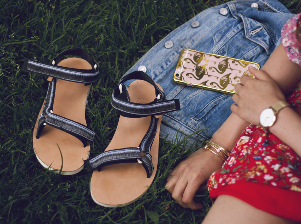 teva-sandals-fashion-blogger-outfit-2